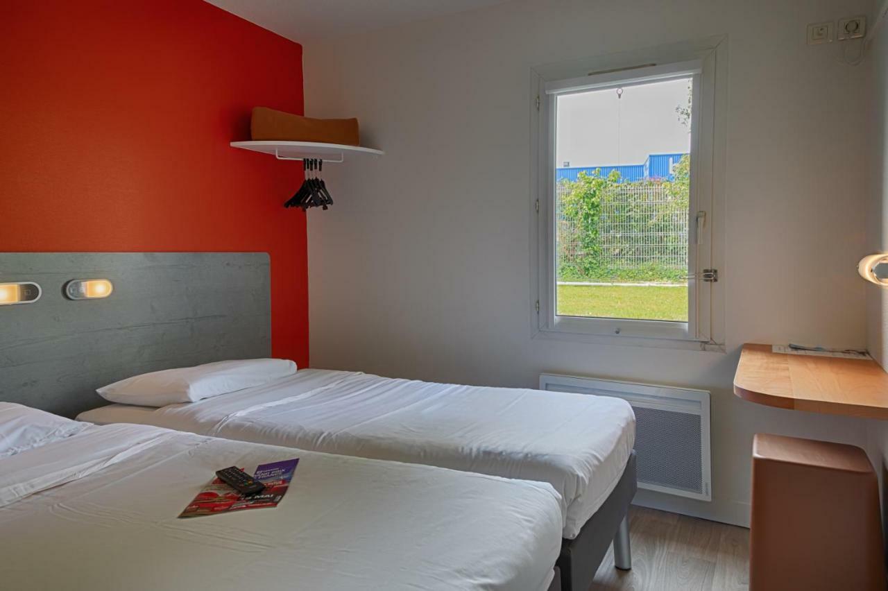 Ibis Budget Redon Bagian luar foto