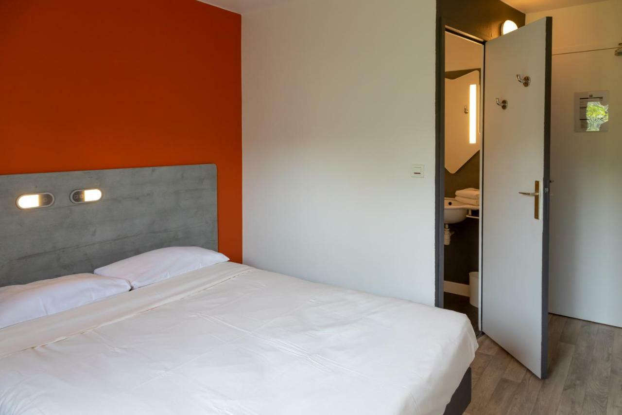 Ibis Budget Redon Bagian luar foto