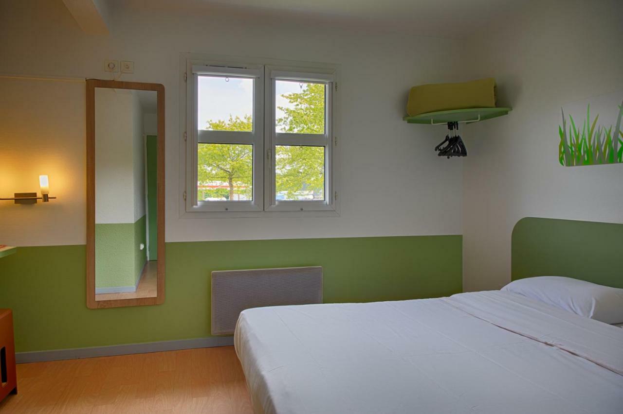 Ibis Budget Redon Bagian luar foto